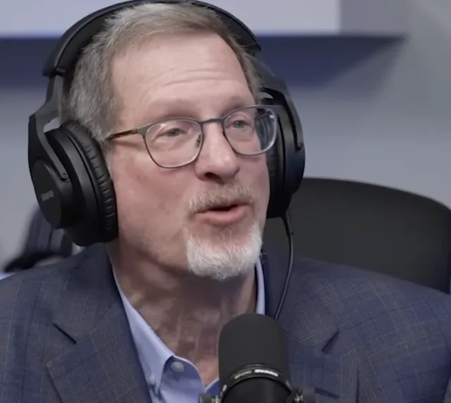 Photo of Lee Strobel