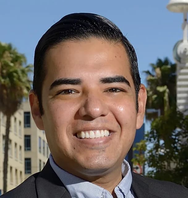 Photo of Robert Garcia