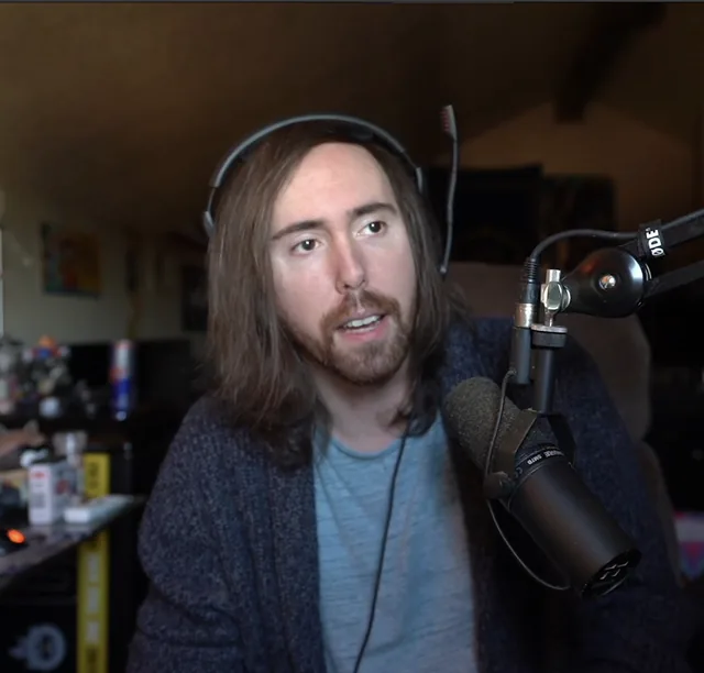 Photo of Asmongold