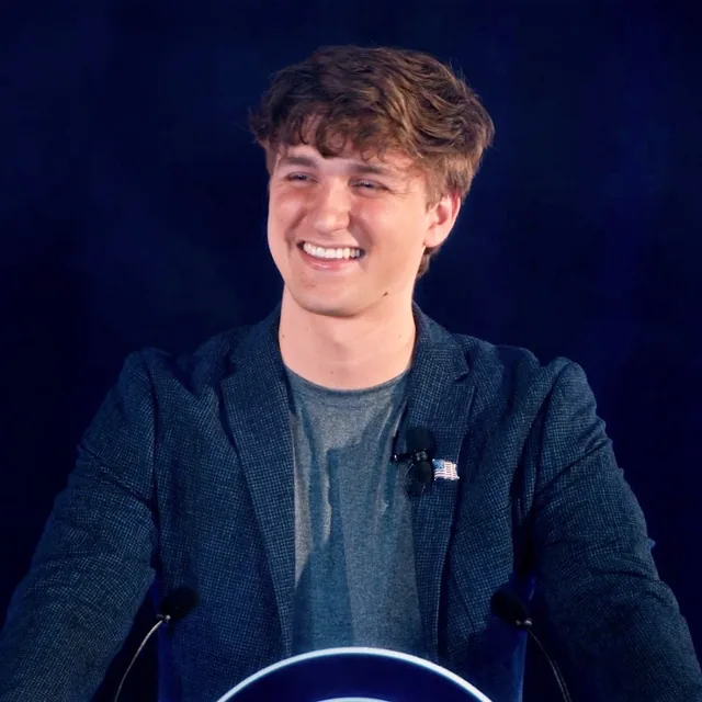 Photo of Luke Beasley